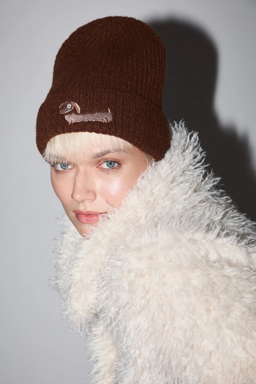 Čiapka Medicine hnedá farba