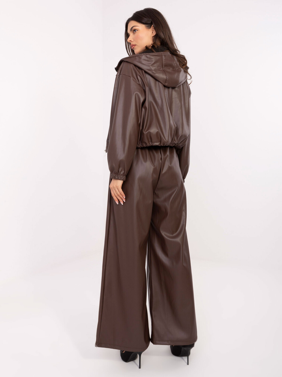 Hnedé široké nohavice s kapucňou