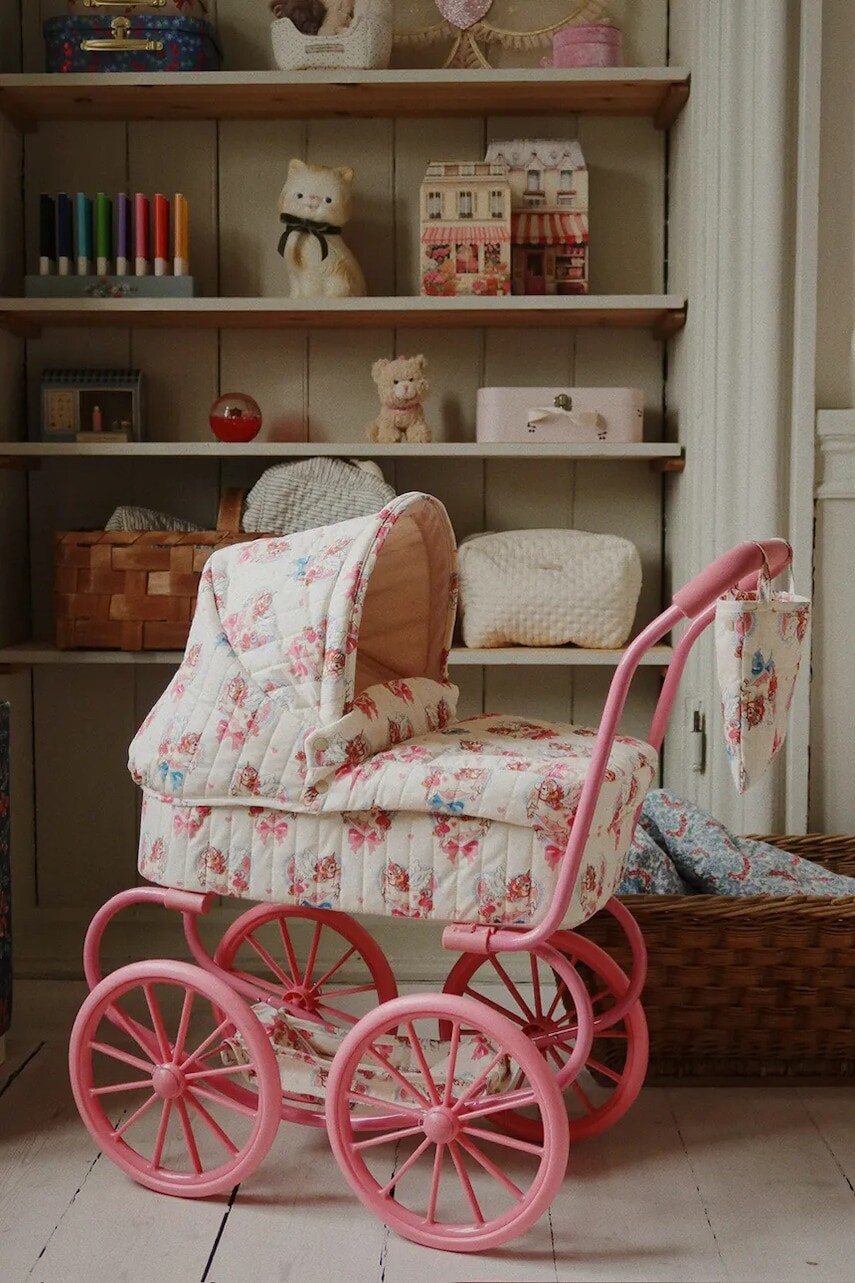 Kočík pre bábiky Konges Sløjd MINNIE TWINKLE DOLL PRAM KS103923