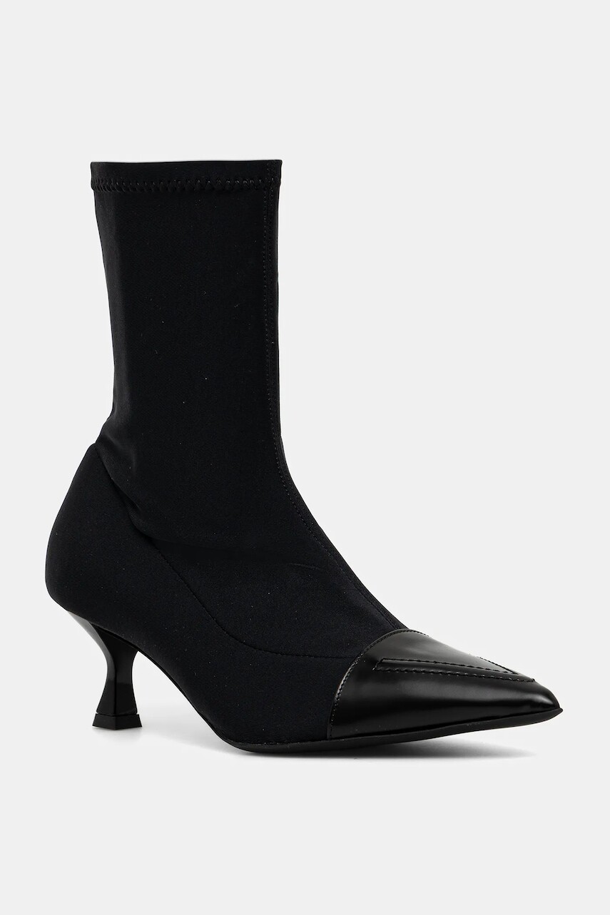 Členkové topánky Love Moschino čierna farba, na vysokom podpätku, JA21105G0NIM100A