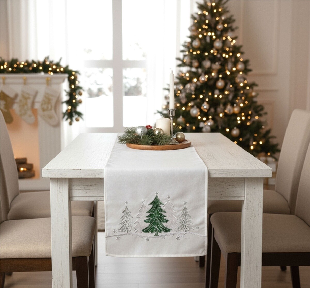 Obrus Vianočný, Vianočné stromčeky, biely