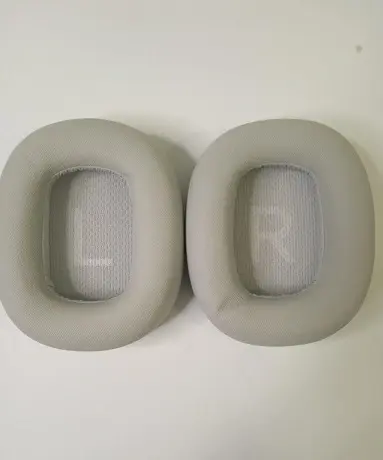 CONCEPT Náušníky bílé - pár HS4061