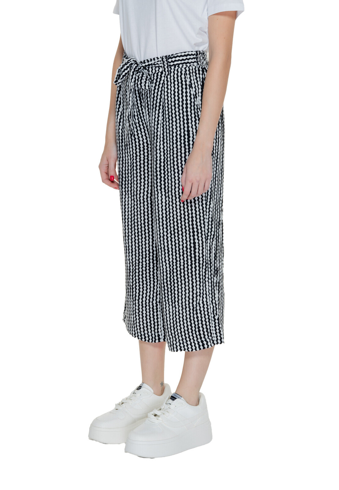 Only dámske nohavice s geometrickým vzorom