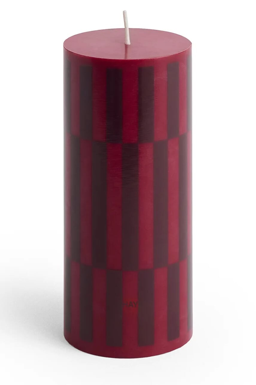 Ozdobná sviečka HAY Column Candle 6,5 x 15 cm červená farba
