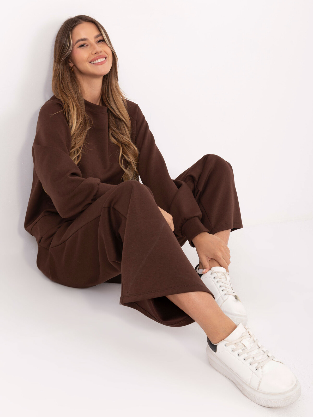 Hnedá tepláková súprava