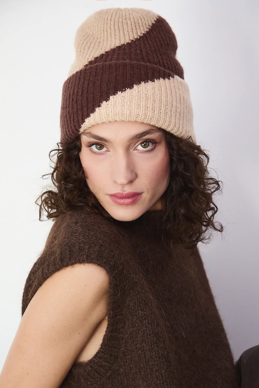 Čiapka Medicine béžová farba