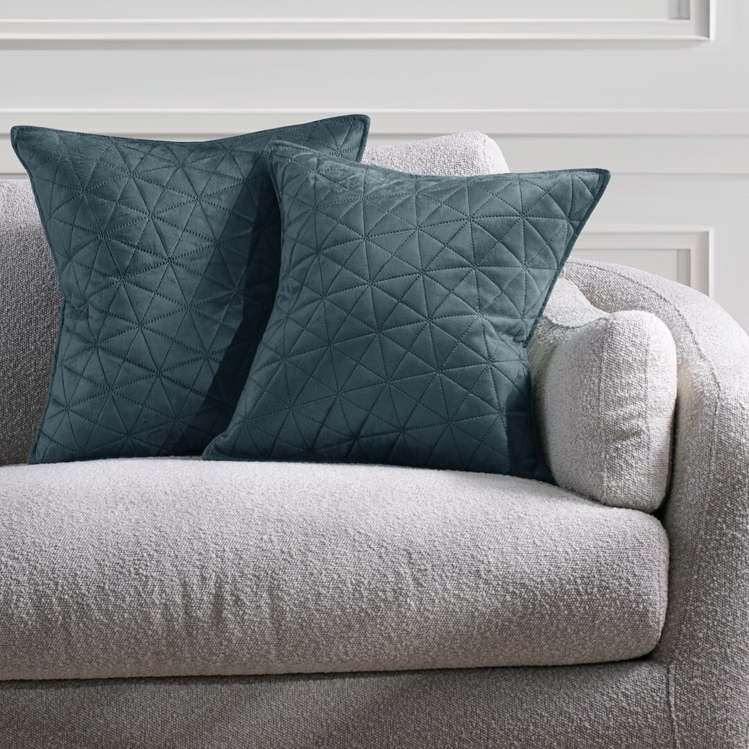 Obliečky na vankúše AmeliaHome Laila grafitové/strieborné