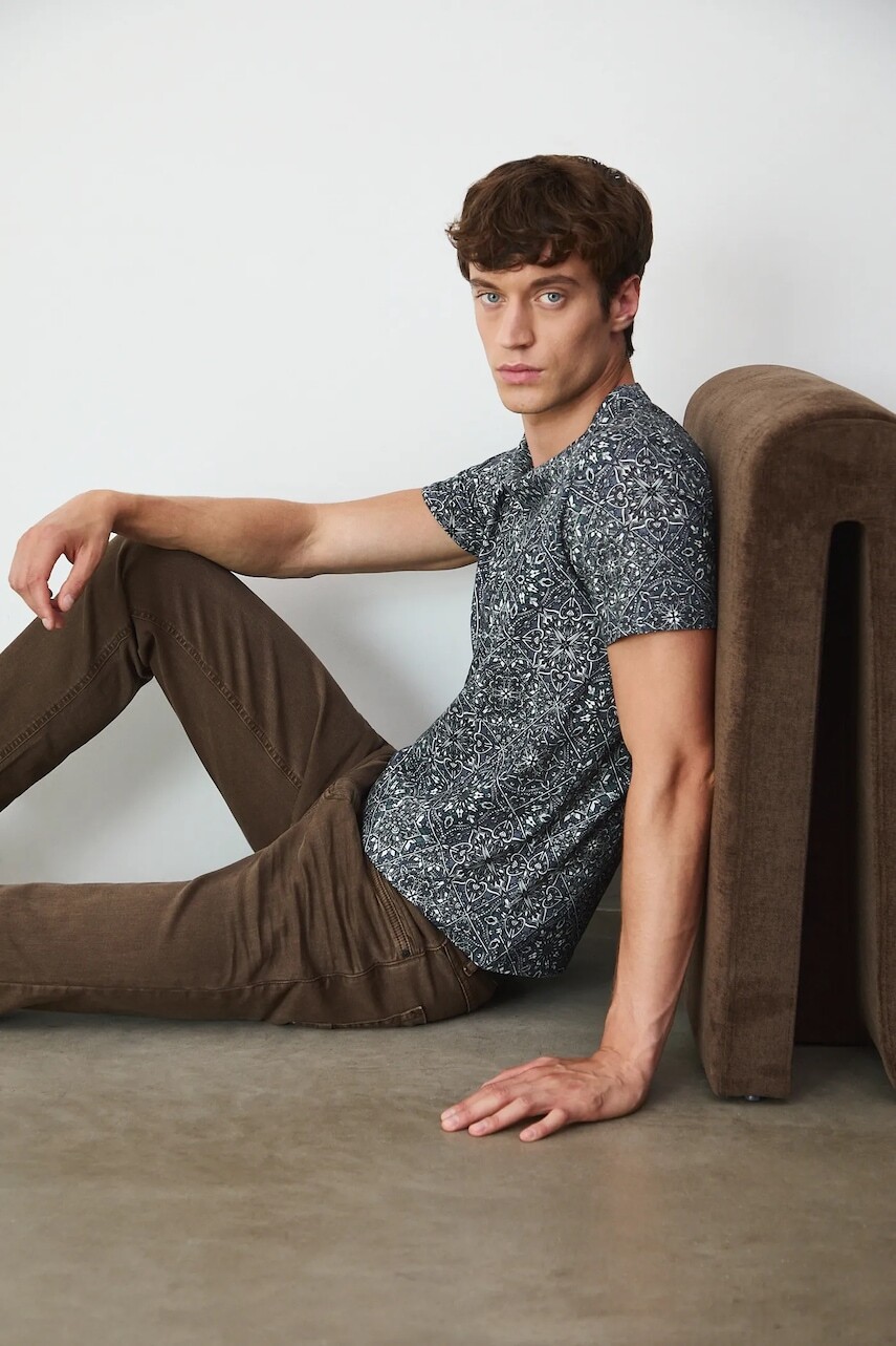 Bavlnené tričko Medicine pánske, tmavomodrá farba, vzorovaná