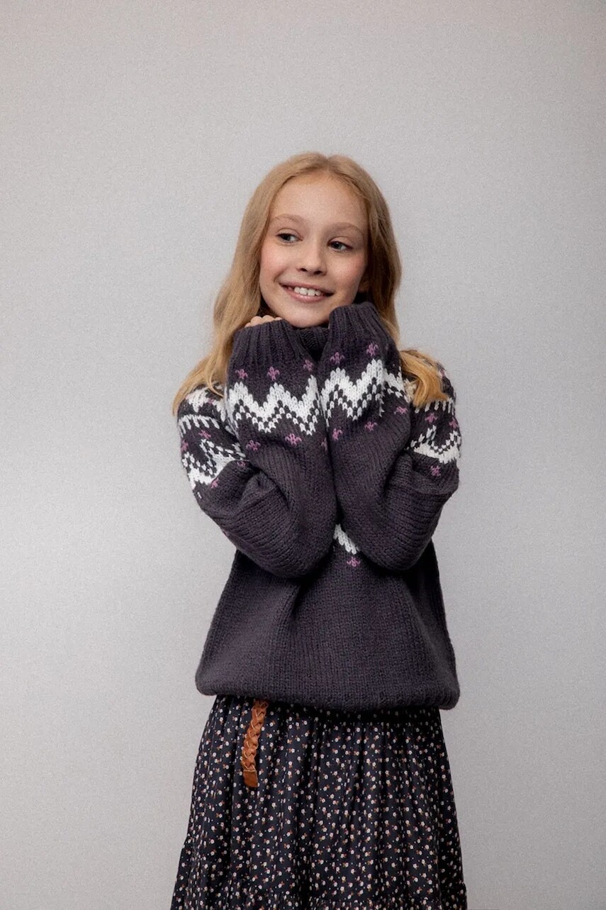 Detský sveter Coccodrillo čierna farba, WINTER COSY GRIL JUNIOR