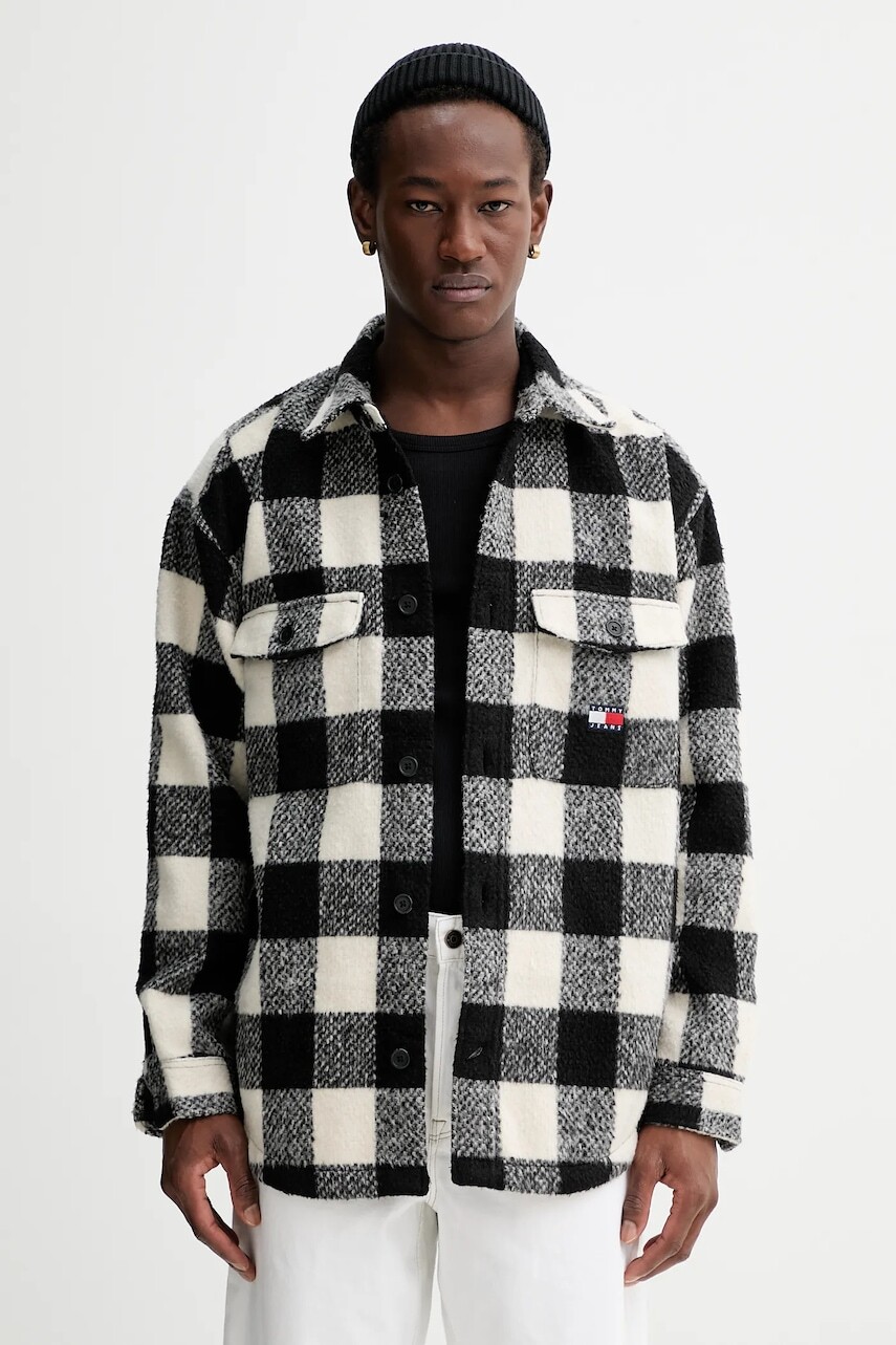 Košeľové sako Tommy Jeans čierna farba, prechodná, oversize, DM0DM22013