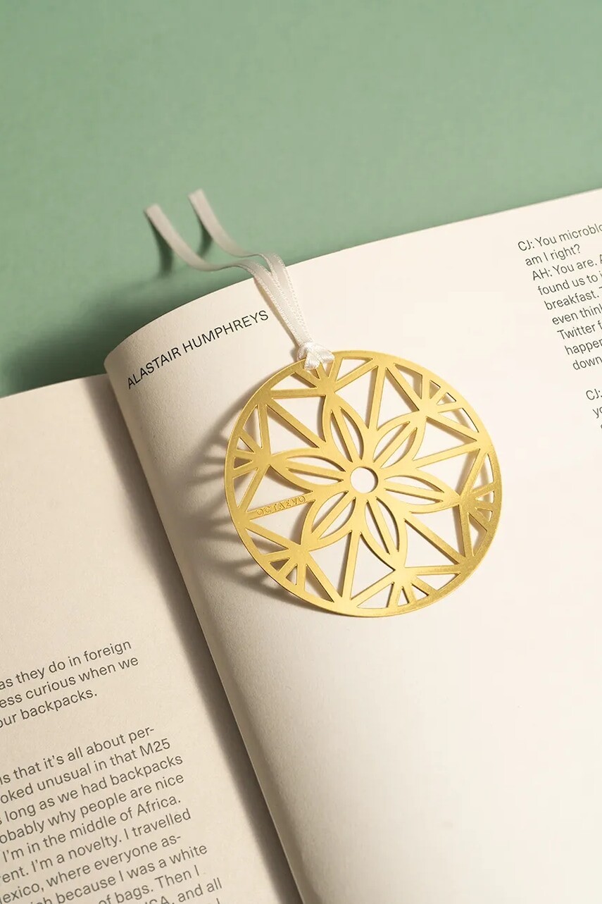 Záložka do knihy Octaevo Christmas Bauble 5 x 10 cm žltá farba