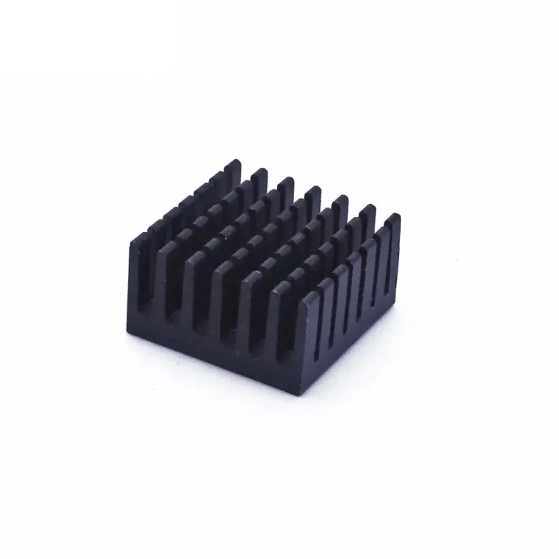 Hliníkový chladič 28x28x15mm