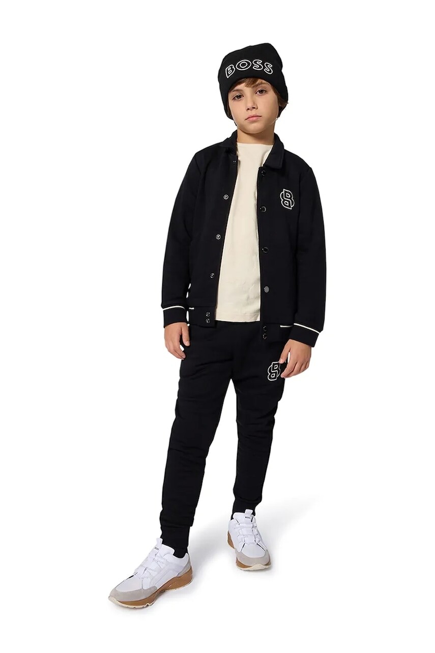 Detská mikina BOSS čierna farba, s nášivkou, J52325