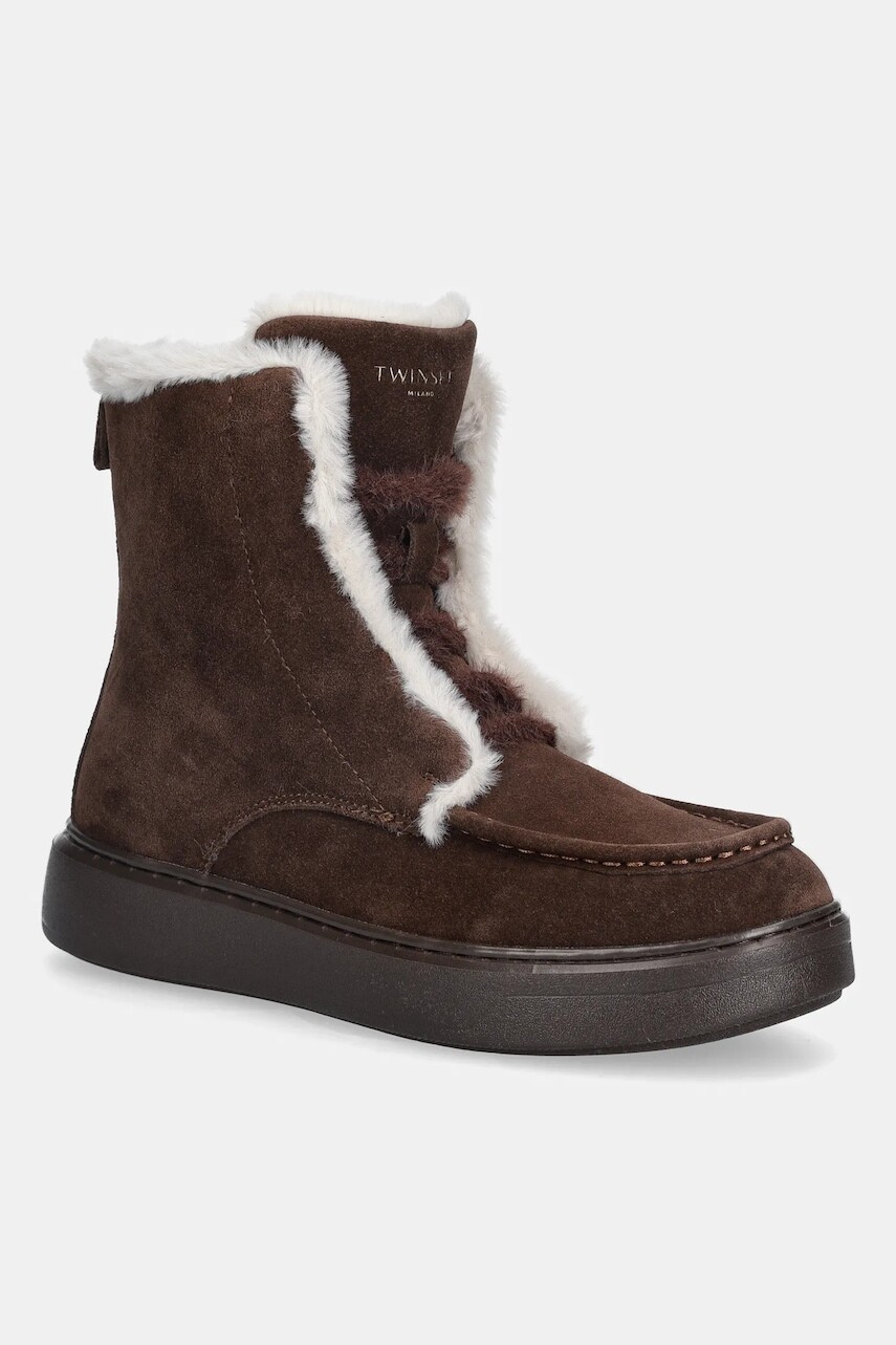 Semišové topánky Twinset hnedá farba, na plochom podpätku, jemne zateplené, 252TGT01C