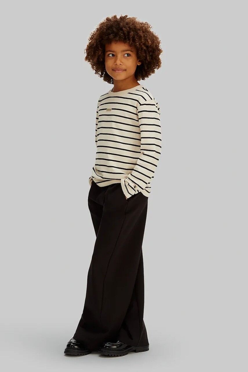 Detské nohavice Calvin Klein Jeans čierna farba, s potlačou, IG0IG03091