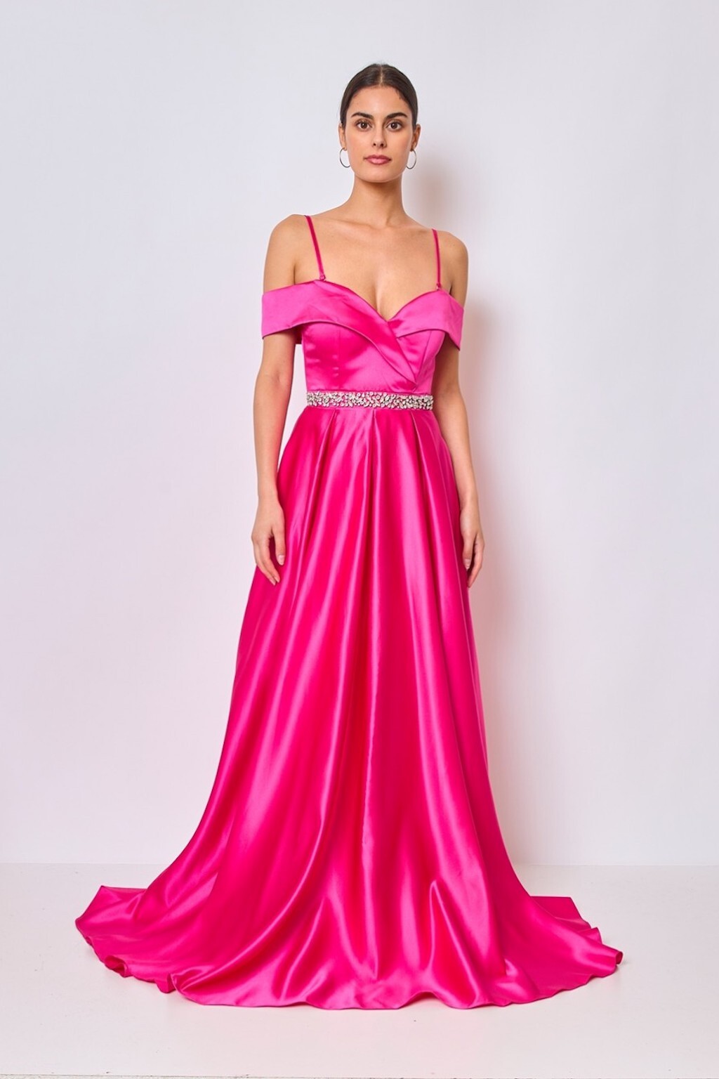 Eva & Lola Cyklámenové lesklé šaty s kamienkami Veľkosť: L