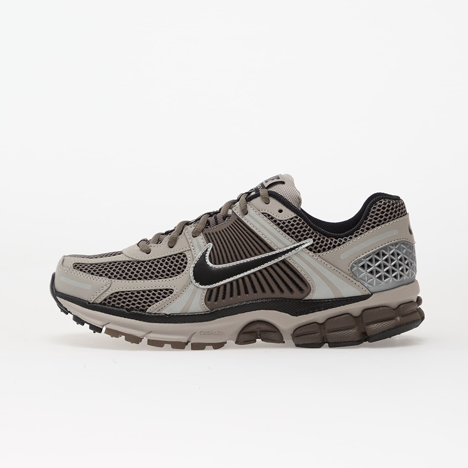 Tenisky Nike Zoom Vomero 5 College Grey/ Black-Cave Stone-Mtlc Silver-Mtlc Silver EUR 38.5