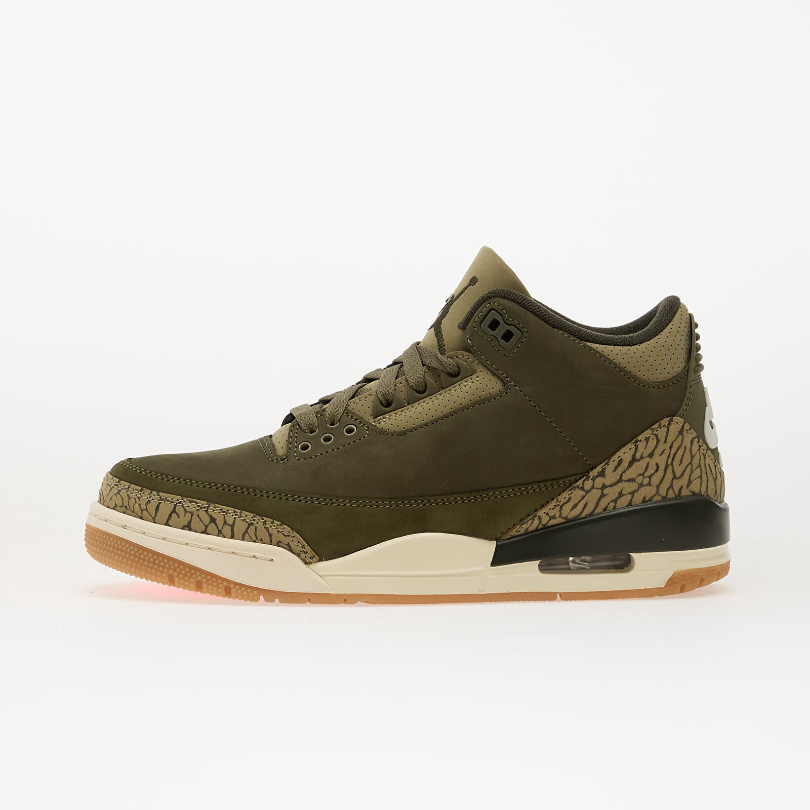 Tenisky Air Jordan 3 Retro Medium Olive/ Sequoia-Neutral Olive-Sail EUR 40.5