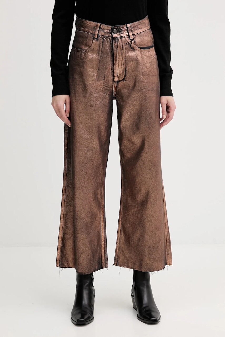 Rifle United Colors of Benetton zlatá farba, 48UHDE02M