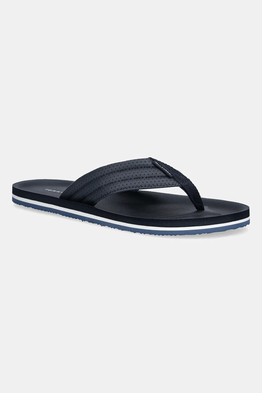 Šľapky Tommy Hilfiger COMFORT PADDED PERF BEACH SANDAL tmavomodrá farba, FM0FM05712
