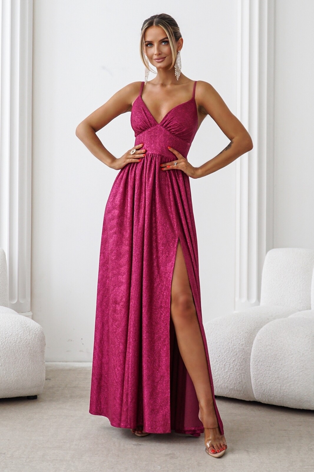 Warsaw Dress Fuchsiové trblietavé šaty s odhaleným chrbtom Veľkosť: XS