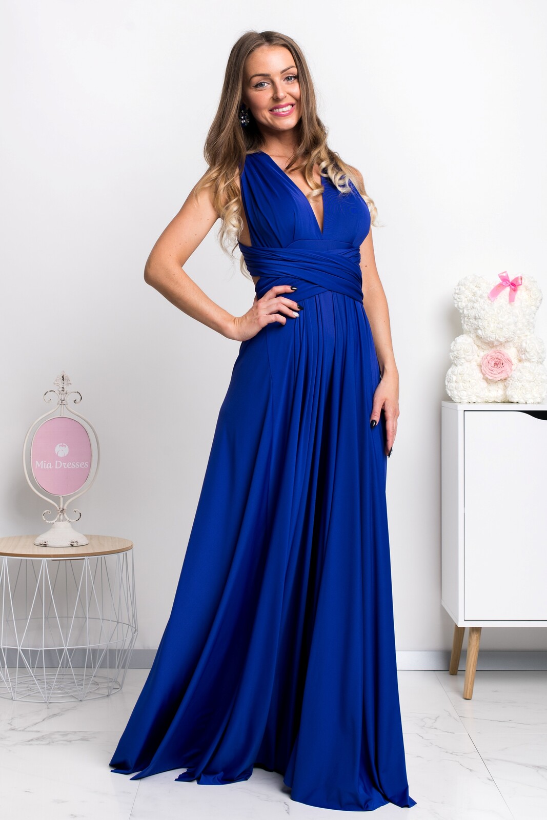 Poškodený tovar - Modré spoločenské šaty s viazaním Veľkosť: S