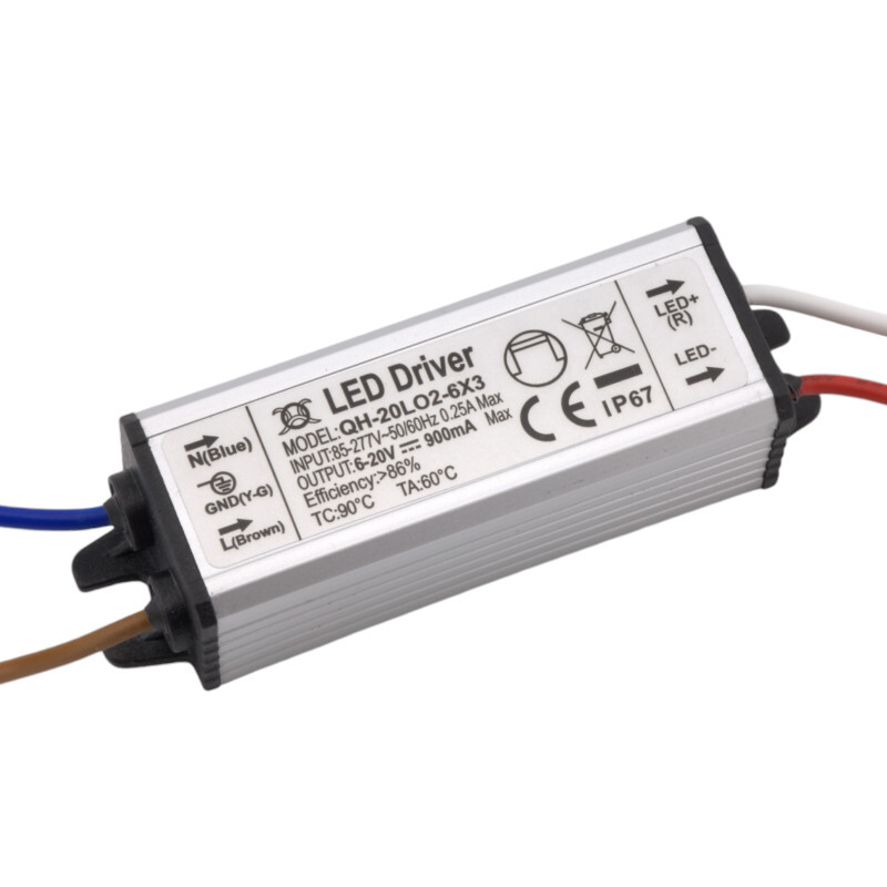 Napájací zdroj pre 2-6ks 3W LED, 6-20V, 900mA, IP67