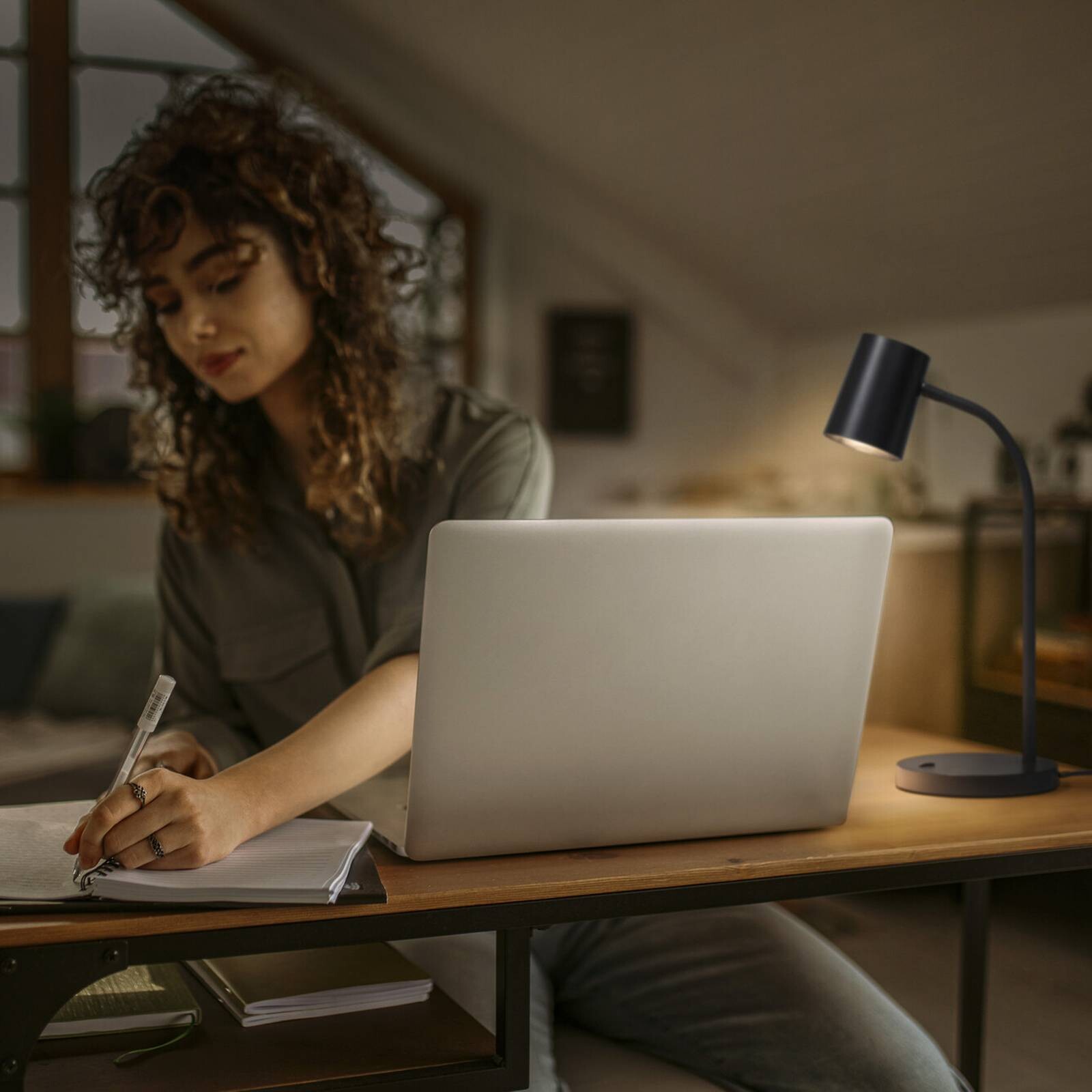 OSRAM stolová lampa Office Line Desk Trapezium, čierna, GU10