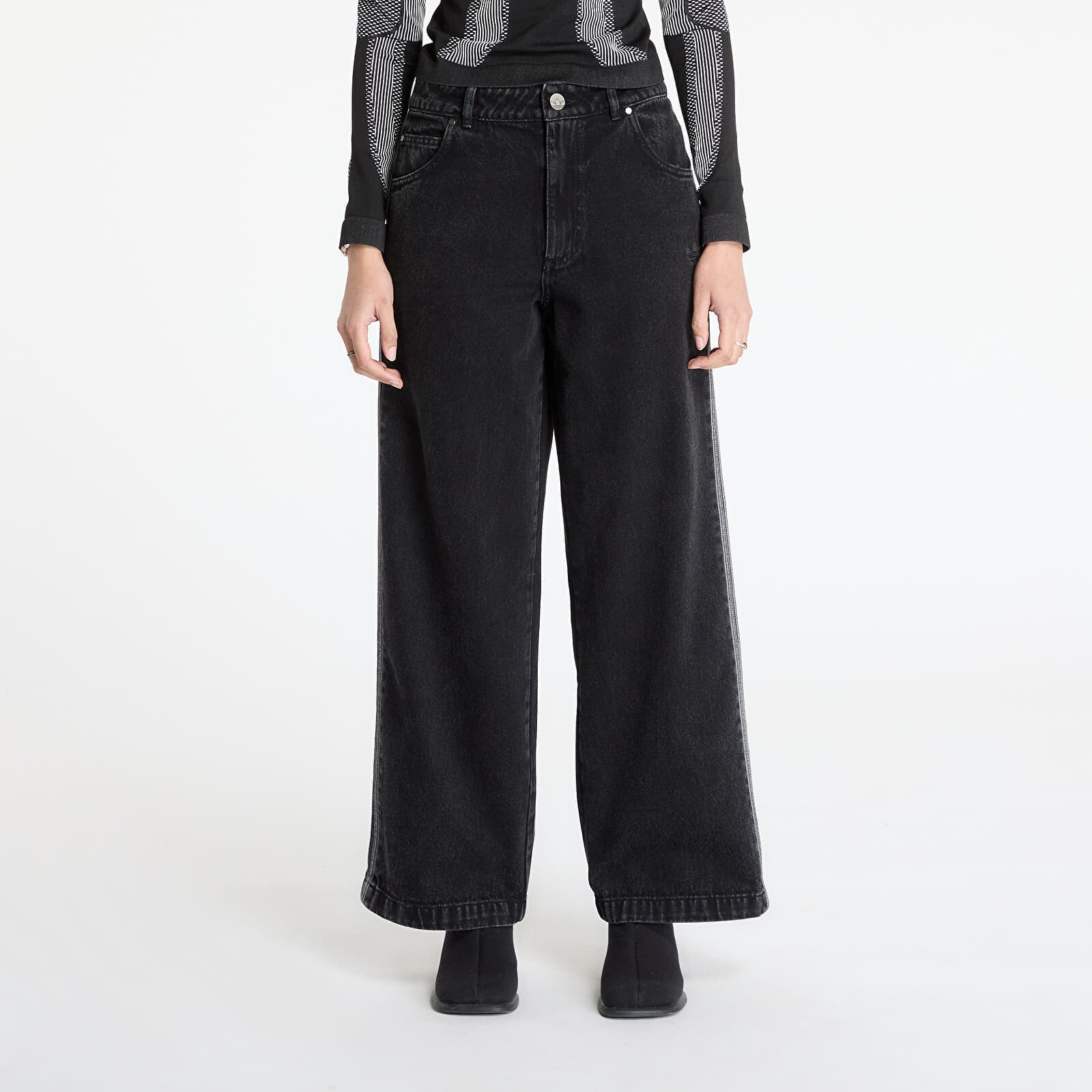 Džínsy adidas Adicolor Denim 3-Stripes Track Pants Black 25/30