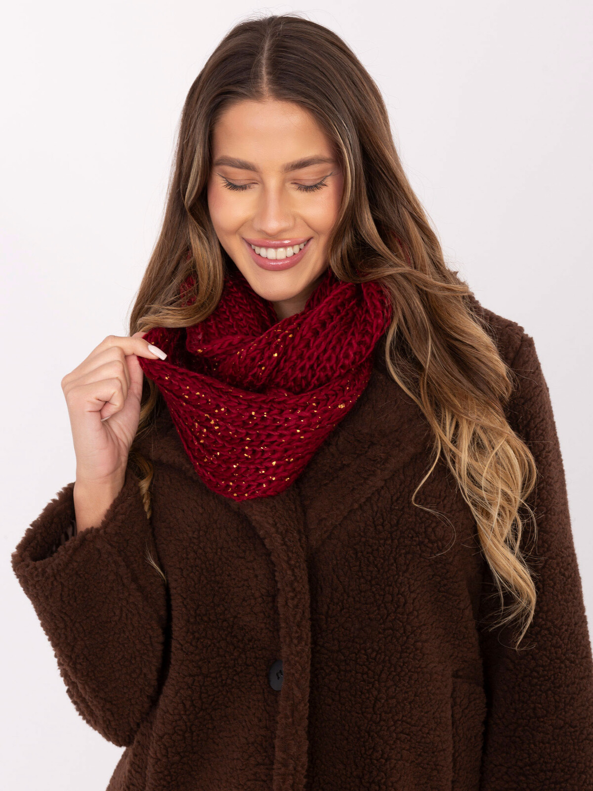 Bordový komínový šál