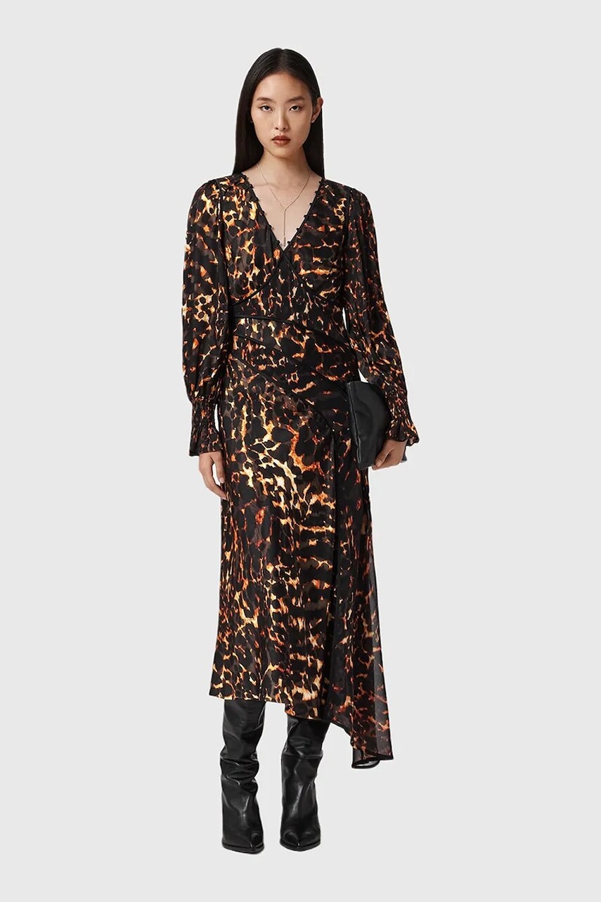 Šaty s prímesou hodvábu AllSaints hnedá farba, midi, áčkový strih, W102DD