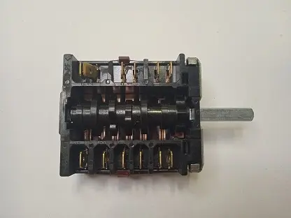 CONCEPT Přepínač funkcí 4 programy SV