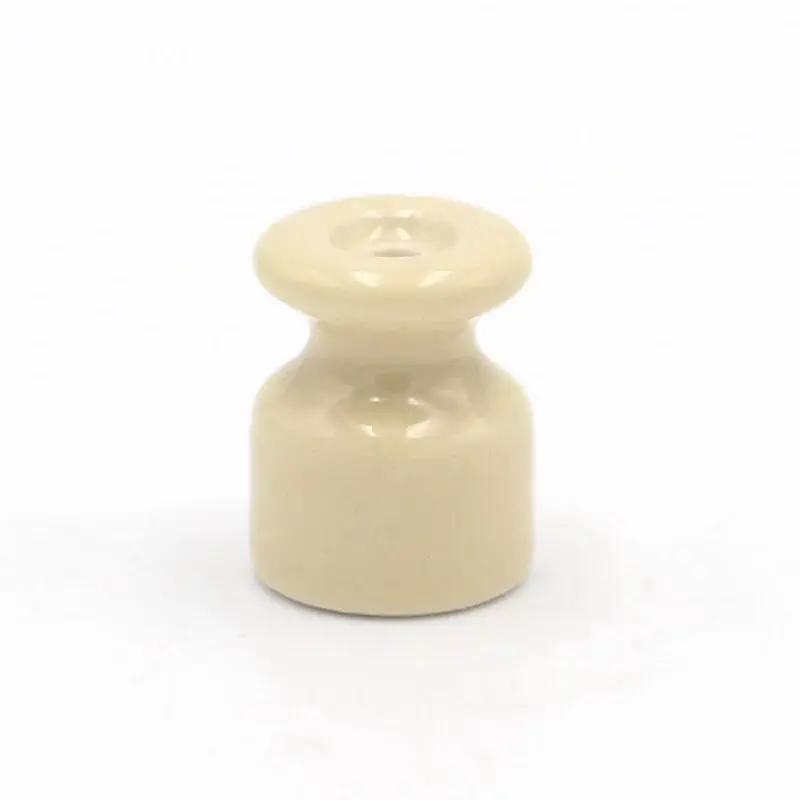 Keramická úchytka špirálového vodiče, slonová kosť