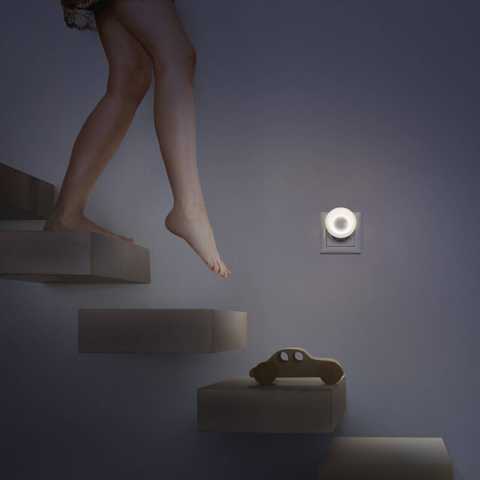 OSRAM LED zásuvkové nočné svetlo LUNETTA BACKLIGHT biele senzor