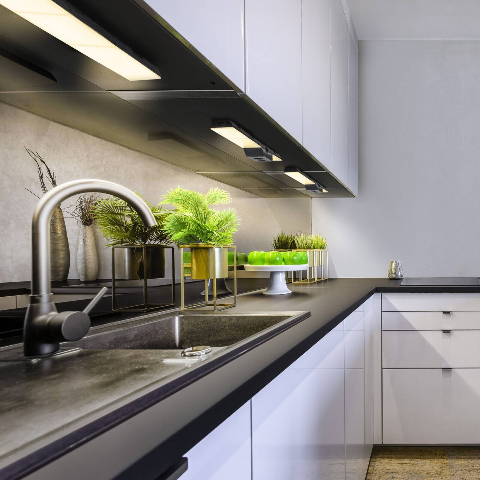 OSRAM LED podsvietenie Socket čierne rozšírenie 3 000 K