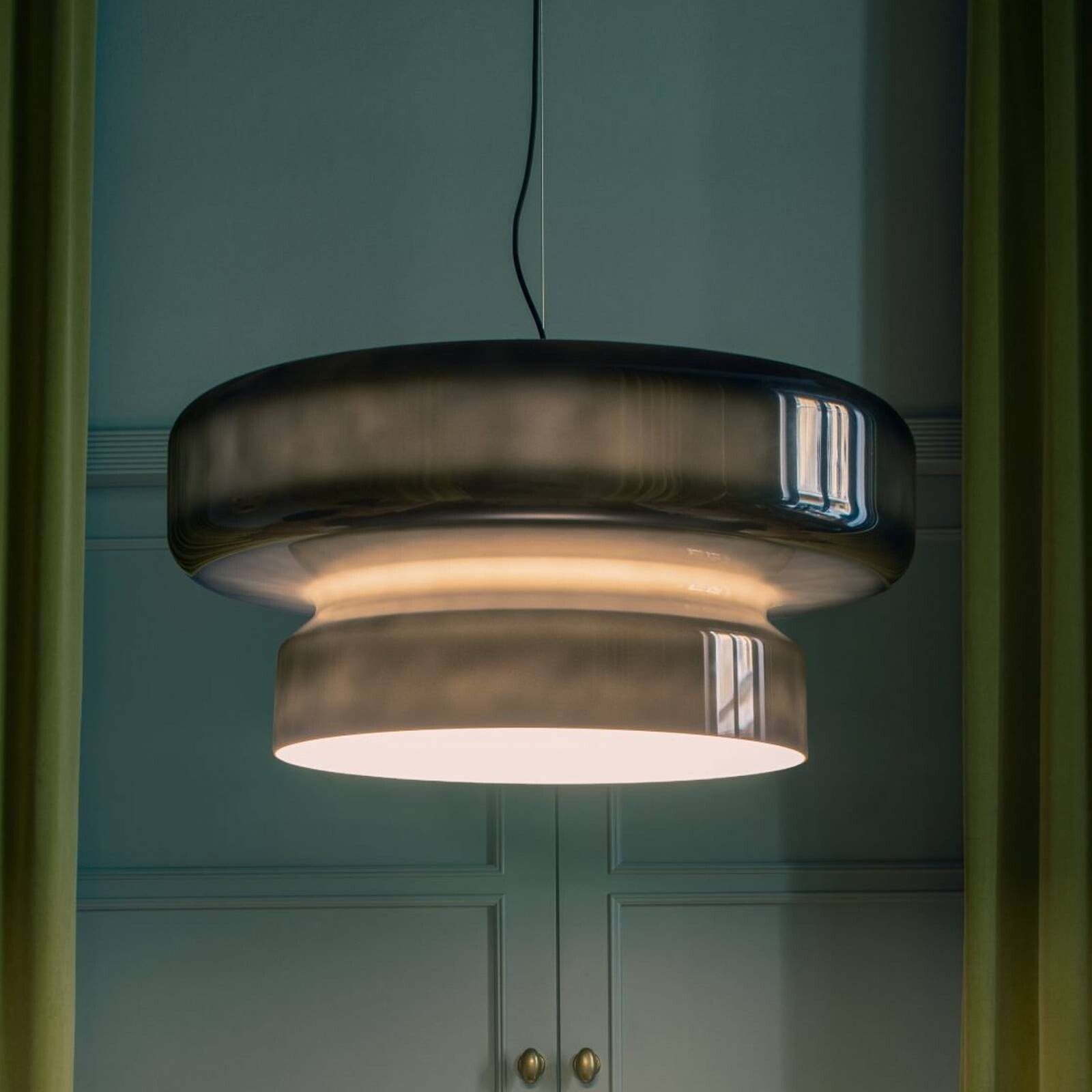 MARSET LED závesné svietidlo Bohemia, Triac, dymovo šedá