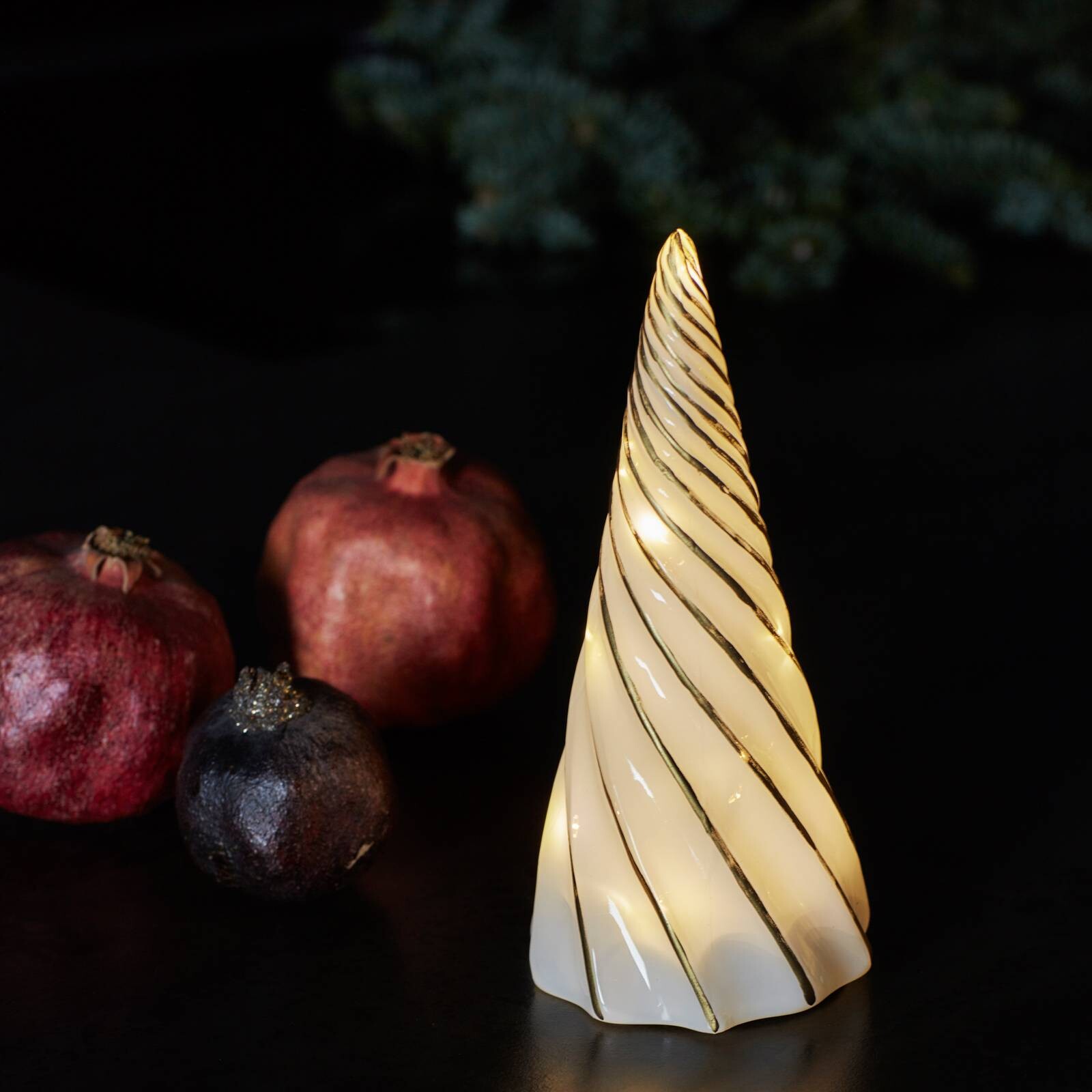 LED dekoratívna figúrka Vilma, biela/zlatá, výška 19 cm, sklo, batéria