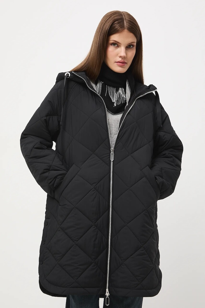 Kabát Medicine čierna farba