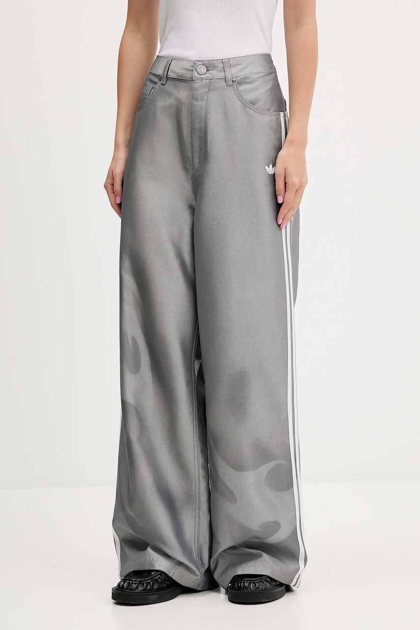 Rifle adidas Originals Baggy Shine Dnm šedá farba, KE9800