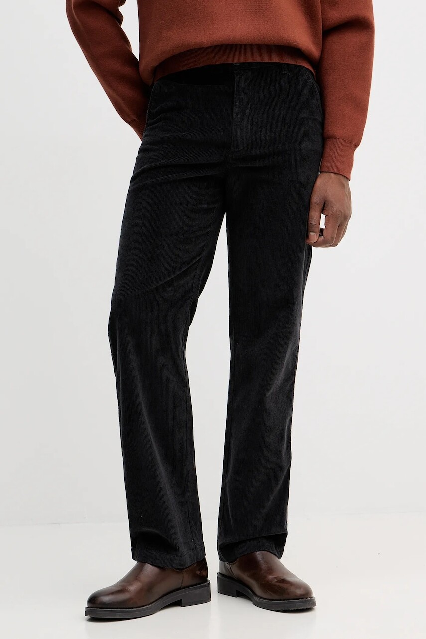 Menčestrové nohavice Calvin Klein Jeans čierna farba, rovný strih, LV04RD605G