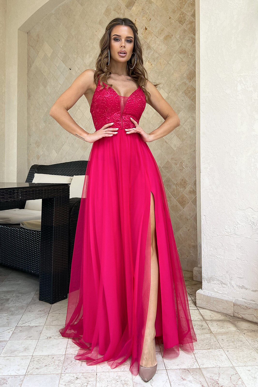 Bicotone Malinové spoločenské šaty s tylovou sukňou Veľkosť: S