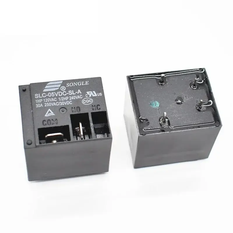 Relé SLC-05VDC-SL-A, 5V DC / 250V AC 30A, 4-pin