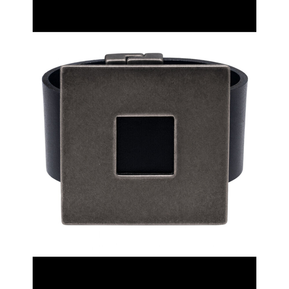 Dámsky kožený náramok s matným štvorcom 18422