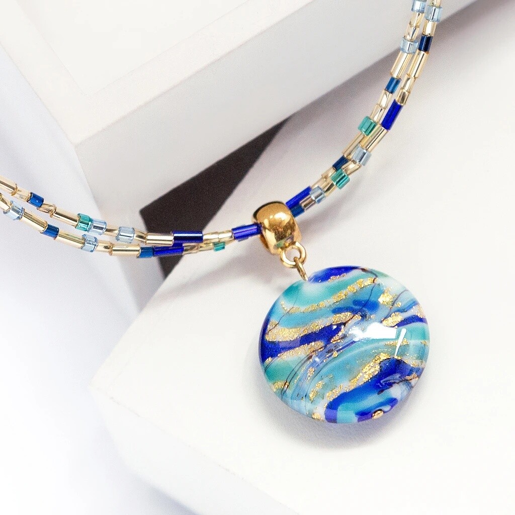 Lampglas Dvojitý náhrdelník Blue Capsule s 24-karátovým zlatom v perle Lampglas NP6