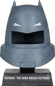 DC – Armored Batman Cowl (Dark Knight Returns) – figúrka