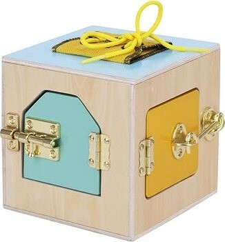 eliNeli Montessori activity kocka so zámkami