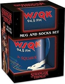 Stranger Things – WSQK Rádio – hrnček a ponožky – darčeková súprava