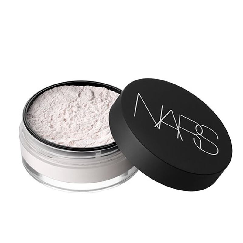 NARS Sypký púder (Light Reflecting Loose Setting Powder) 11 g Sable