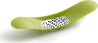 JOSEPH JOSEPH Pučidlo na cesnak kolískové Rocker 20062, zelené