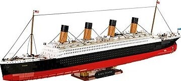 Cobi 1686 RMS Titanic 1:300